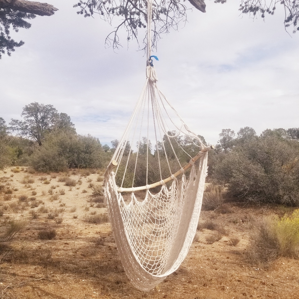 Macrame swing